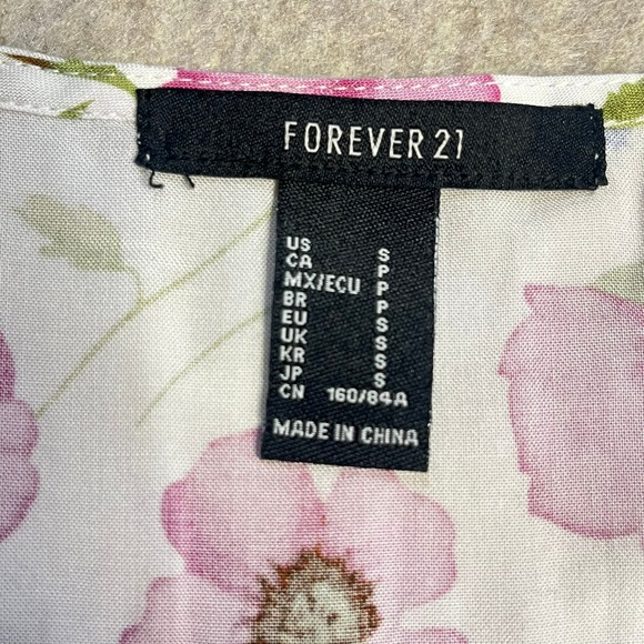 Forever 21 Flowy Floral Ruffle Sleeve Button Front Dress Small Pink Blue Ivory - Picture 6 of 6